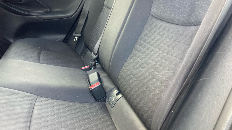 Toyota Yaris 1.5 Hybrid Design 5dr CVT Hybrid Hatchback